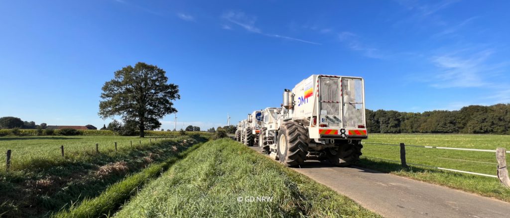Vibro Trucks von hinten.